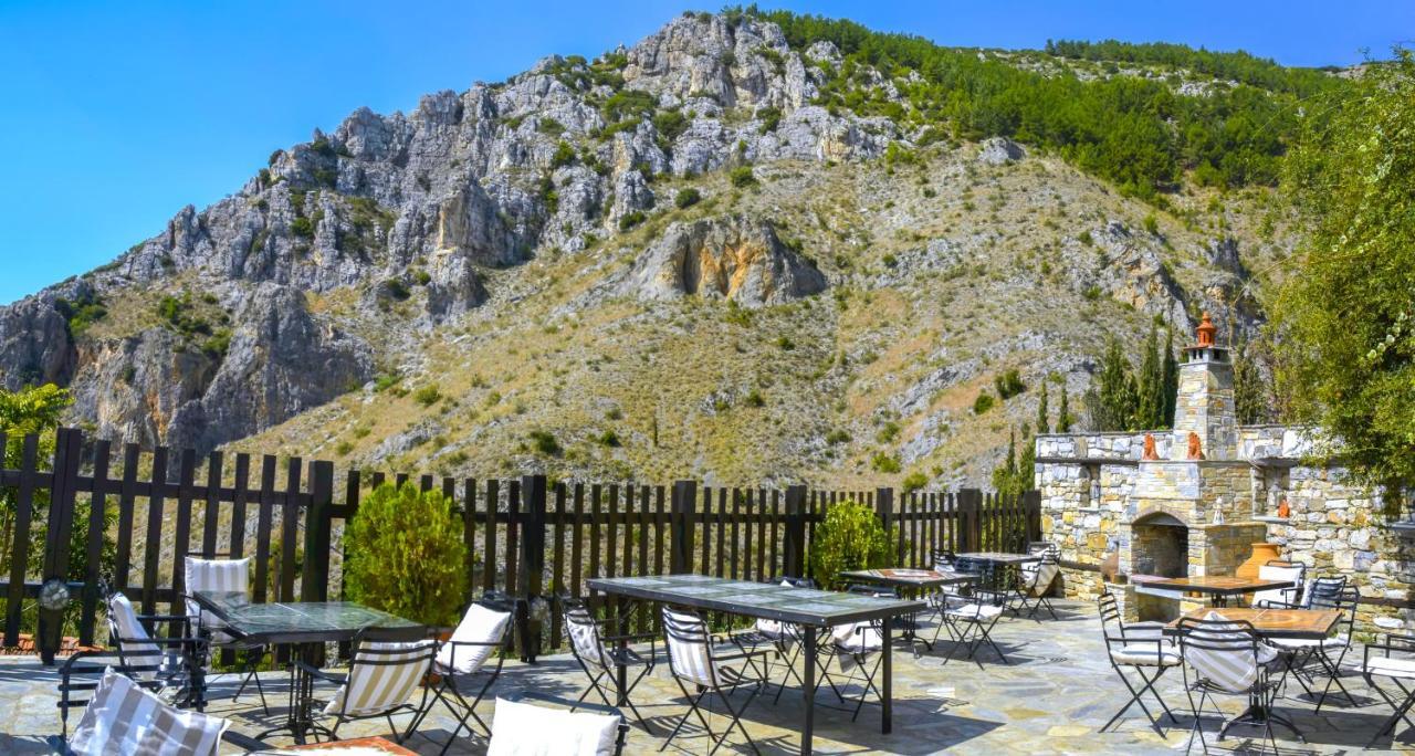 Hotel Adam Makrinitsa Luaran gambar