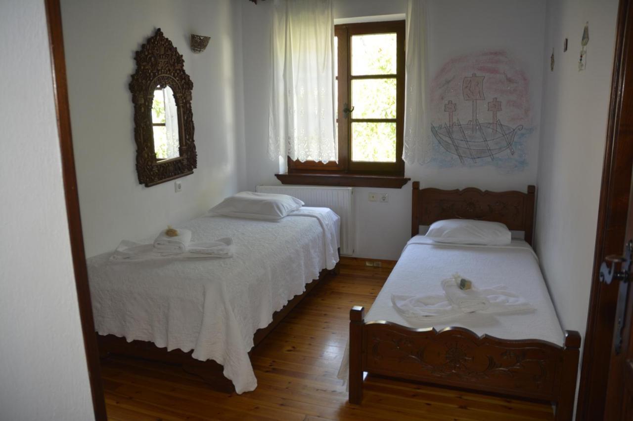 Hotel Adam Makrinitsa Luaran gambar