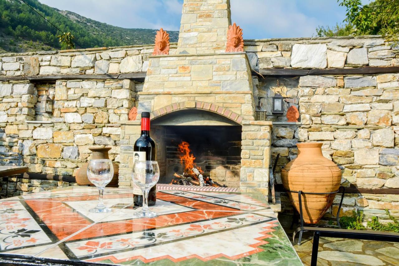 Hotel Adam Makrinitsa Luaran gambar