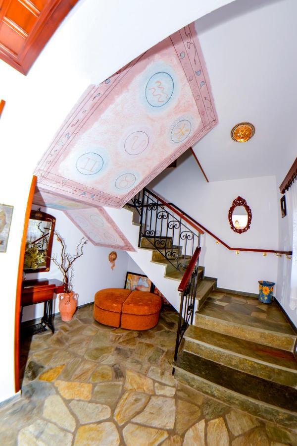 Hotel Adam Makrinitsa Luaran gambar